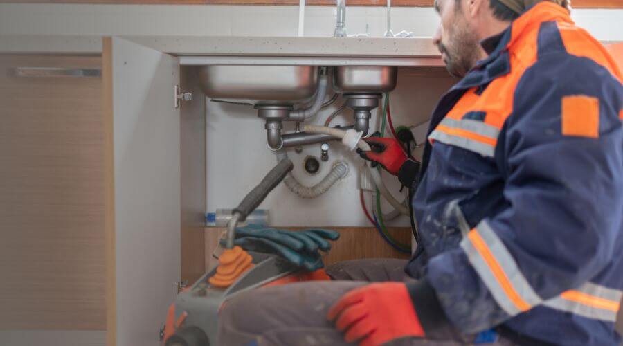 Professional tankless water heater installation services in Cromwell, IN